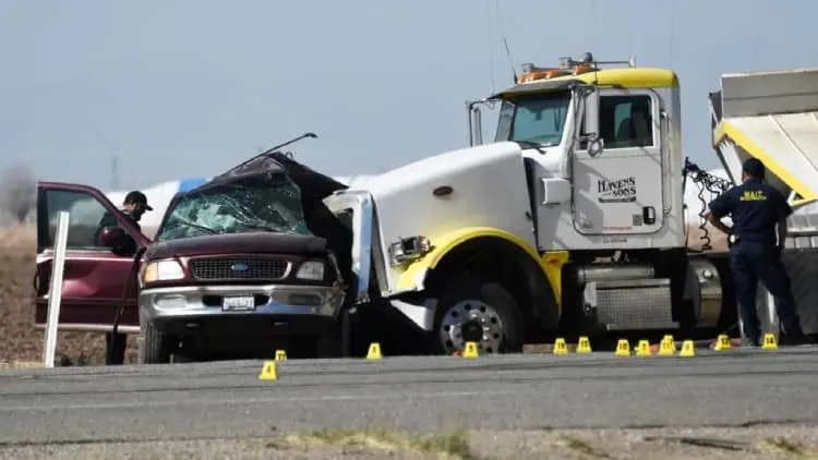 truck accident lawyers